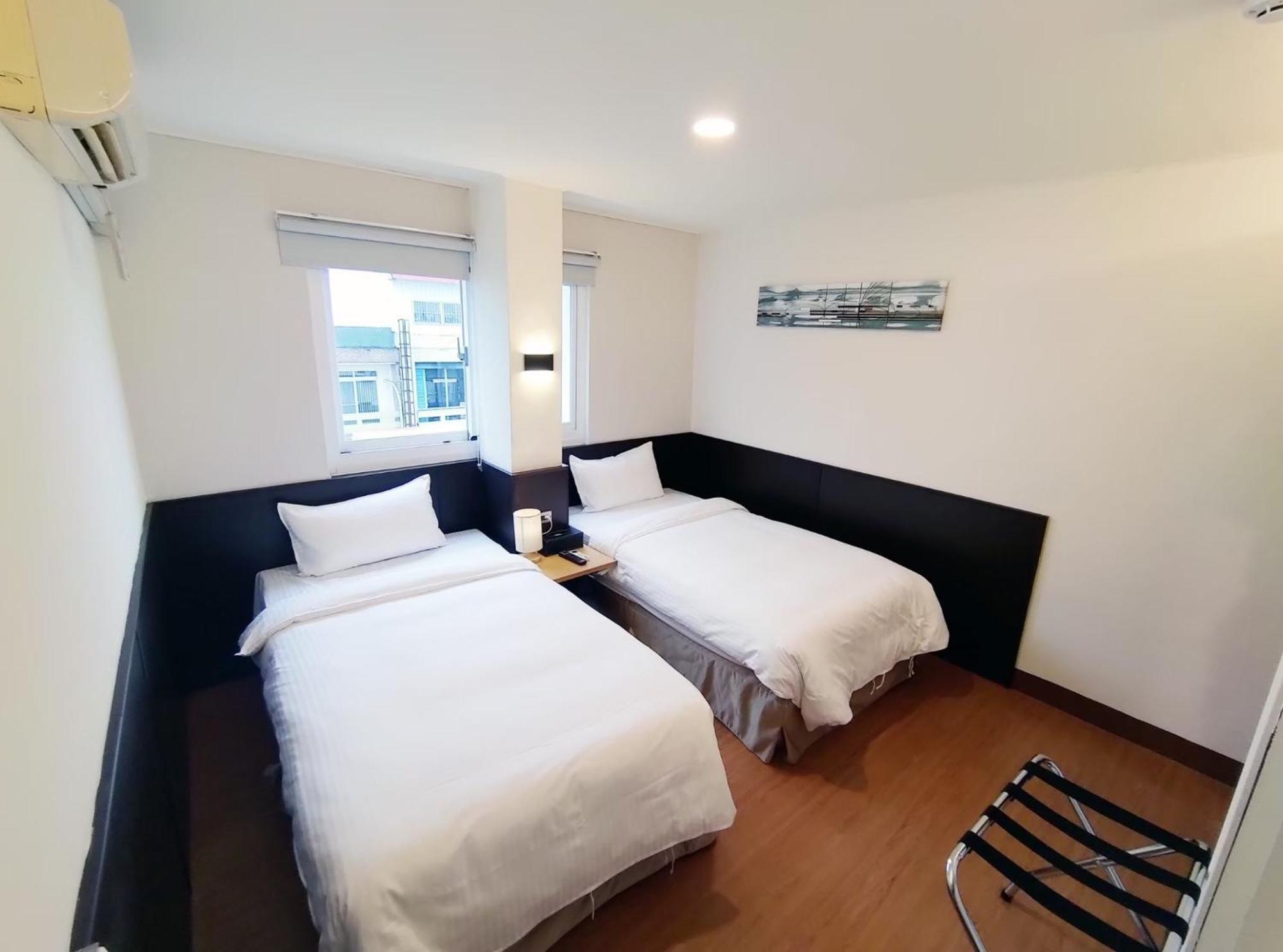 富裕商旅 Rich-Hotel Taitung Luaran gambar